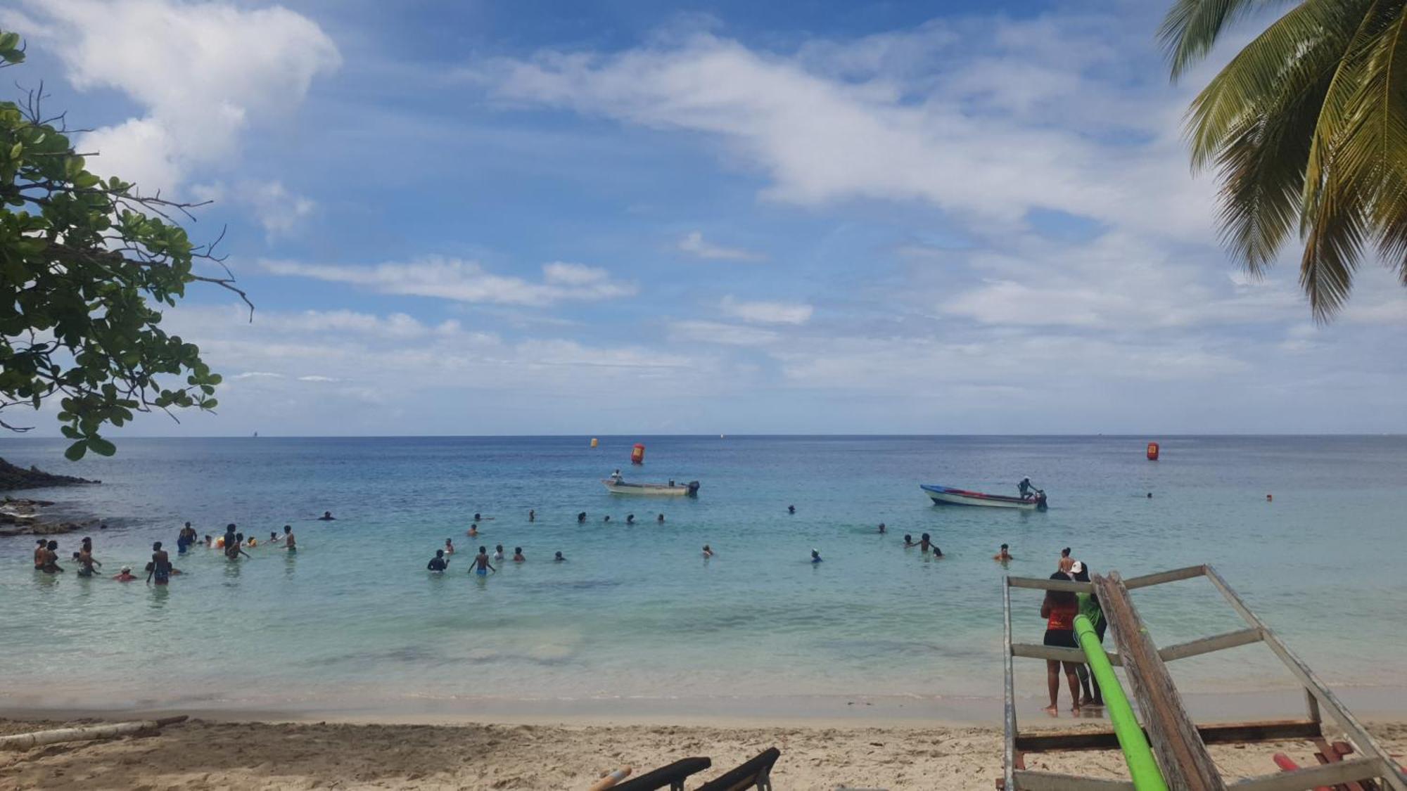 Villa Les Mahoganys Riviere-Salee Buitenkant foto